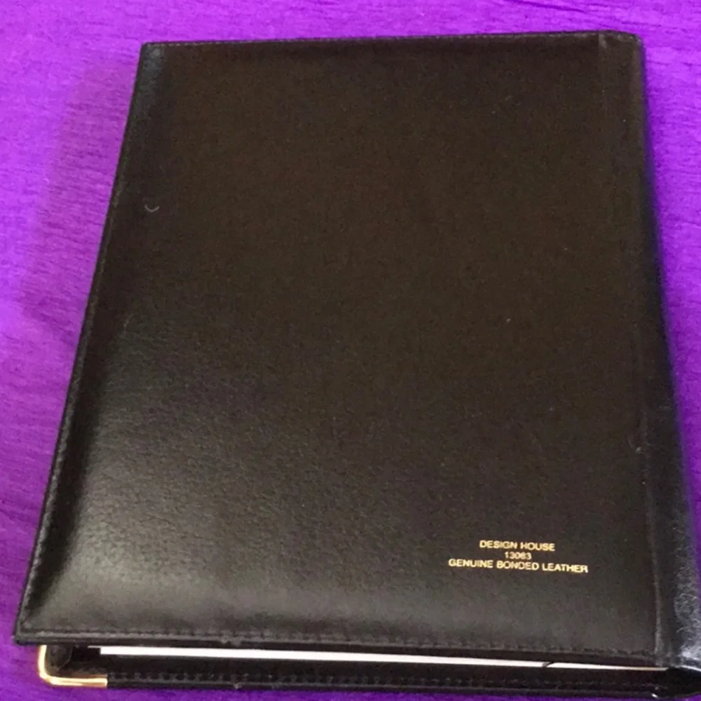 Briefcase and agenda